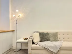 Bright 2-Bed Apartment near Haymarket - Easy City Access - Image 5
