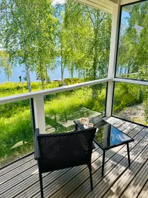 Villa Njalla, Aurora Cabin by the Lake - Image 2