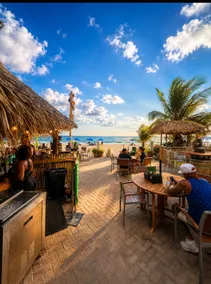Beachfront Resort! Pool/Bar downstairs~Sleeps 7! - Image 3