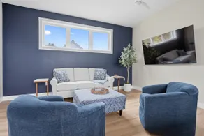 Newly Constructed Apartment — 7 Min to Colby - Image 4