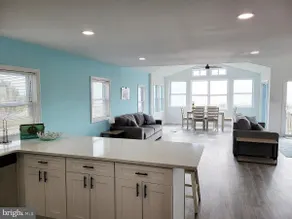 Peaceful Beach House Near Milford - Image 5