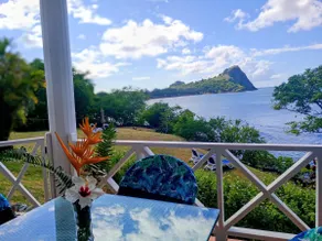 Oceandale Beachfront Apartment - Image 3