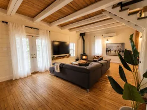 Beauregard Chalet on a large, private property - Image 3