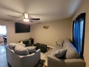 Cozy 2bedroom home! - Image 5