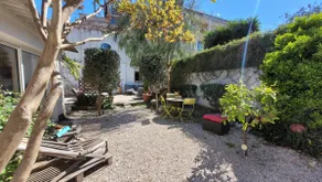 Private garden · Sea 200 m away · Calanques · 4 people - Image 2