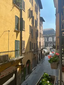 Suite Carmen, in the heart of the center with balcony - Image 4