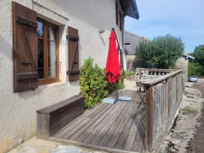 Charming cottage in the heart of nature in Reugney - Image 2