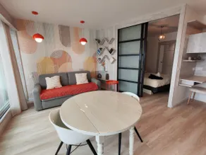 DED Stunning sea-view apartment - Balcony - Beach within walking distance - Image 5