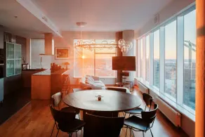 W Apartments 180 View Luxury 4BR Residence, Sauna - Image 4
