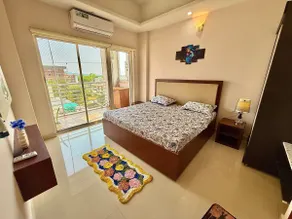 Sun Haven | Bright Airy and Cozy 2BHK near Ganga - Image 4