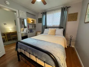 Jefferson Carriage House Hideaway - Image 2