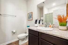 Comfortable and convenient getaway in Colerain TWP - Image 5
