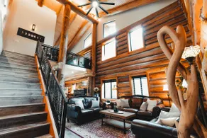 Custom Rainier Cabin-Swim Spa-Sauna-2Kings - Image 3