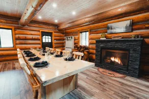 Custom Rainier Cabin-Swim Spa-Sauna-2Kings - Image 4