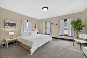 Modern Cozy Retreat Near Lake Pepin - Image 4