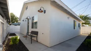 Stylish 2BR/2BA Centrally Located - Image 3