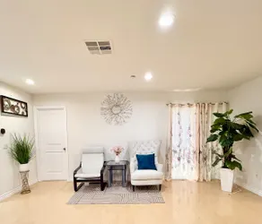Private 1BR Monterey Park | WiFi, Parking, SGV - Image 4