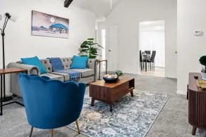 Prime Location Suite | LSU & Downtown | WiFi - Image 2