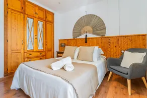 Apartment La Barrosa: Pool, Terrace & Parking - Image 2