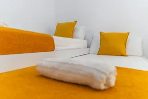 Apartment La Barrosa: Pool, Terrace & Parking - Image 3