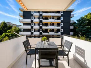 A short walk from the sea | Wi-Fi, Balcony and A/C - Image 4