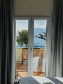 Casa Renée - Lake View Apartment - Image 4