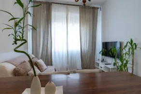 [3 min from Boboli Gardens] 3 Bedrooms • Free Parking - Image 2