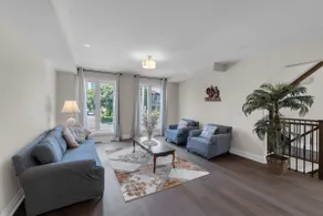 NEW! 4BR - Free Parking - 3 Minutes to Go Station - Image 3