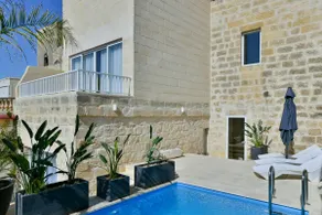 Xewkija - Townhouse with Pool - Image 4