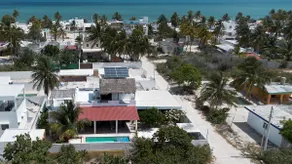 Private Pool, Beach Access 3BR Sleeps 6 - Image 2