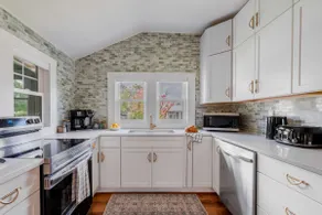 The Magnolia | 1900 Historic•Grand Piano•3 KingBRs - Image 3