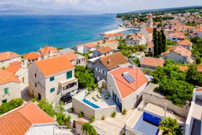 VILLA STONE PEARL SUTIVAN - exceptional luxury new three-room villa - private pool and jacuzzi - perfect location right next to the town center and the beach - secured parking space - Image 5