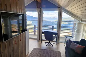 Mountain Ski Cabin with Sauna & Scenic Views - Image 5