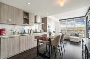 Bright & Cozy 1br Steps To Brentwood Mall - Image 2