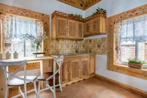 Blue Cottage - Image 5