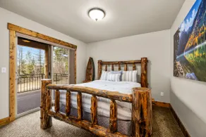 Eagles Nest at Experience Montana Cabins - Image 5