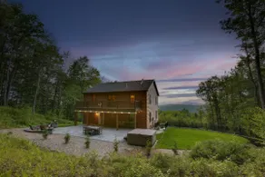 Luxury Cabin | Stunning Views |Game Room | Hot Tub - Image 3