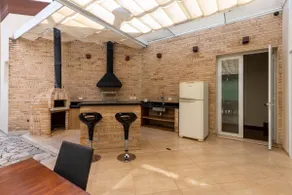 Single-story luxury home with 4BR near São Paulo - Image 3