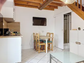 Peaceful accommodation in the heart of a charming village - Image 2