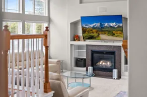 New Listing! Beacon Point | Aurora Reservoir - Image 5