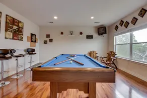 4BR Lakeview | Balcony | Firepit | Game Room - Image 3