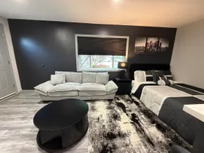 Lights, Camera, Stay! / Modern LA Dream Studio - Image 4