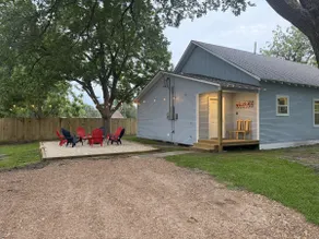 Shiner Hilltop Haus - Image 2