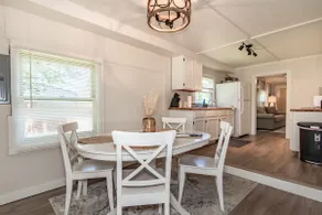 Fisherman's Cottage, 3BR Lake Erie Retreat - Image 3