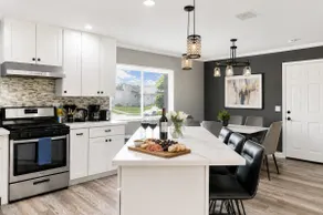 Spacious home near Disneyland Beach w Game Room - Image 4