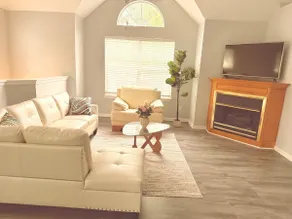 Entire apartment in Chesapeake, Virginia - Image 4
