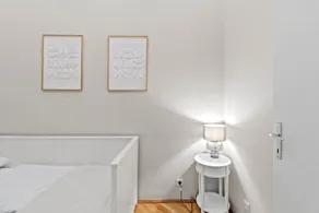 1BR Apartment | near City Center and metro U3 - Image 2