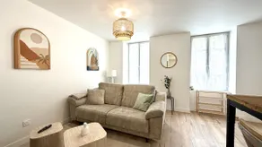 Cozy 2-room apartment in the city center between Paris and Disney - Image 3
