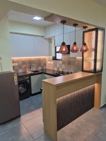 25th Floor Lake & City View 1BHK Apartment|Vytilla - Image 2