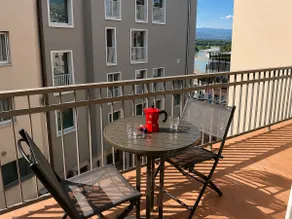 New Loft in City Center + River View Terrace - Image 5